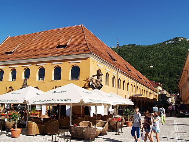 Piata Sfatului in Brasov Romania