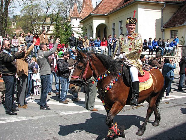 Junii Brasovului 2012